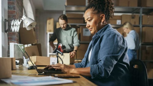 Louer son bien à son entreprise